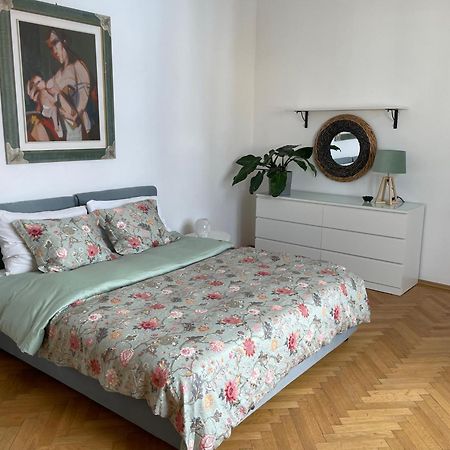 Blue Church Views - Central, Quiet, Bright - 4Th Floor Corner Apartment 125M2 Bratislava Exterior photo